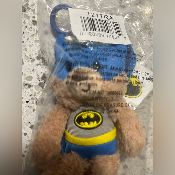 🆓FREE with PURCHASE🆓 DC Comics Batman Plush Bear - Picture 4 of 4